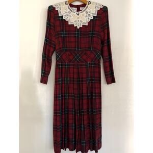 Karin Stevens VTG Dress S/M Petite Red Plaid Pleated Smocked Cottagecore